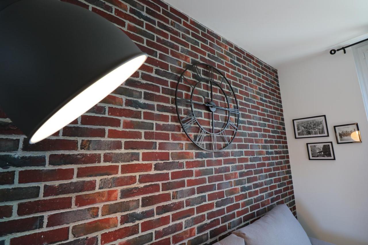 Appartement Logisy En Centre-Ville De Vitre I Logisy L'Indu Vitré Dış mekan fotoğraf